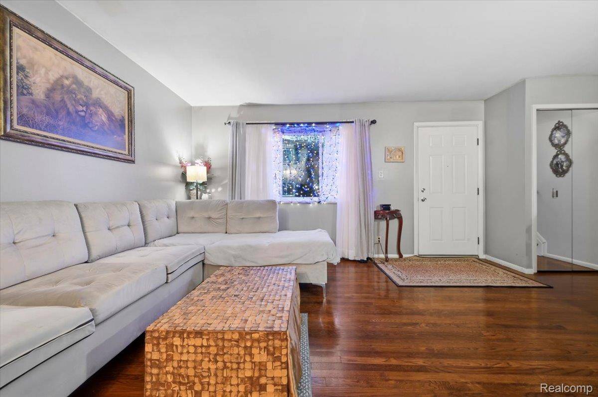 Roseville, MI 48066,25713 Salem ST