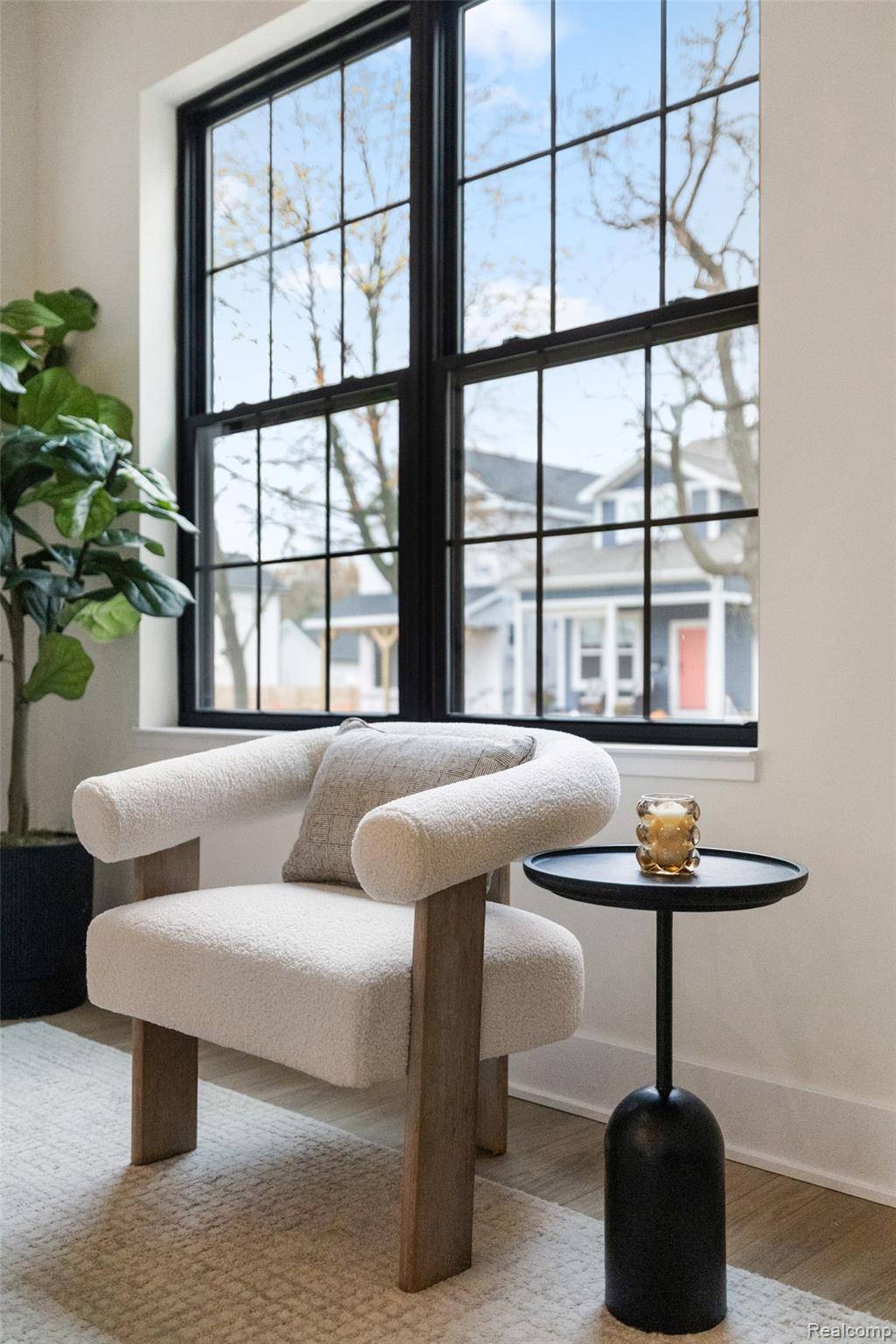 Detroit, MI 48214,1752 Fischer ST