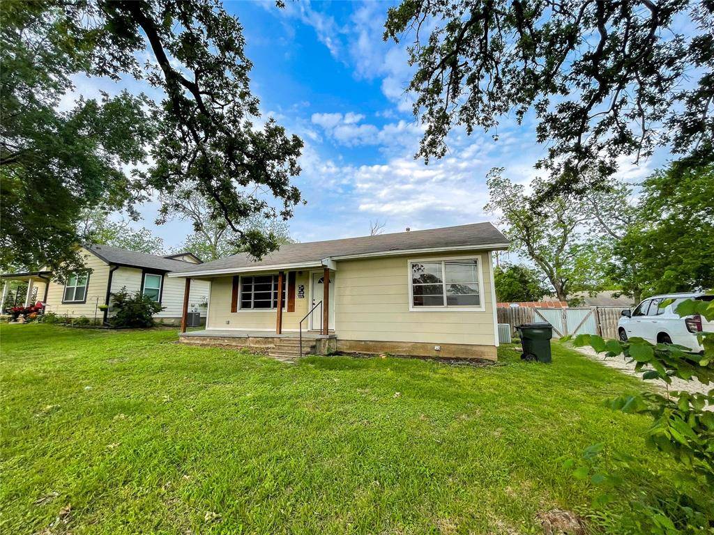 Franklin, TX 77856,407 Bremond Street