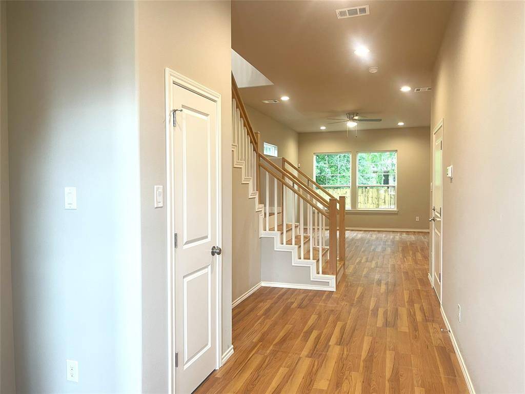 1179 Warrior Drive, Dallas, TX 75253