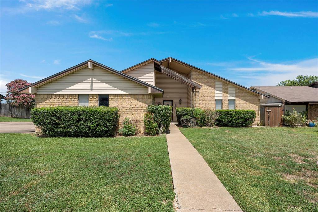 Hewitt, TX 76643,116 Boleman Drive