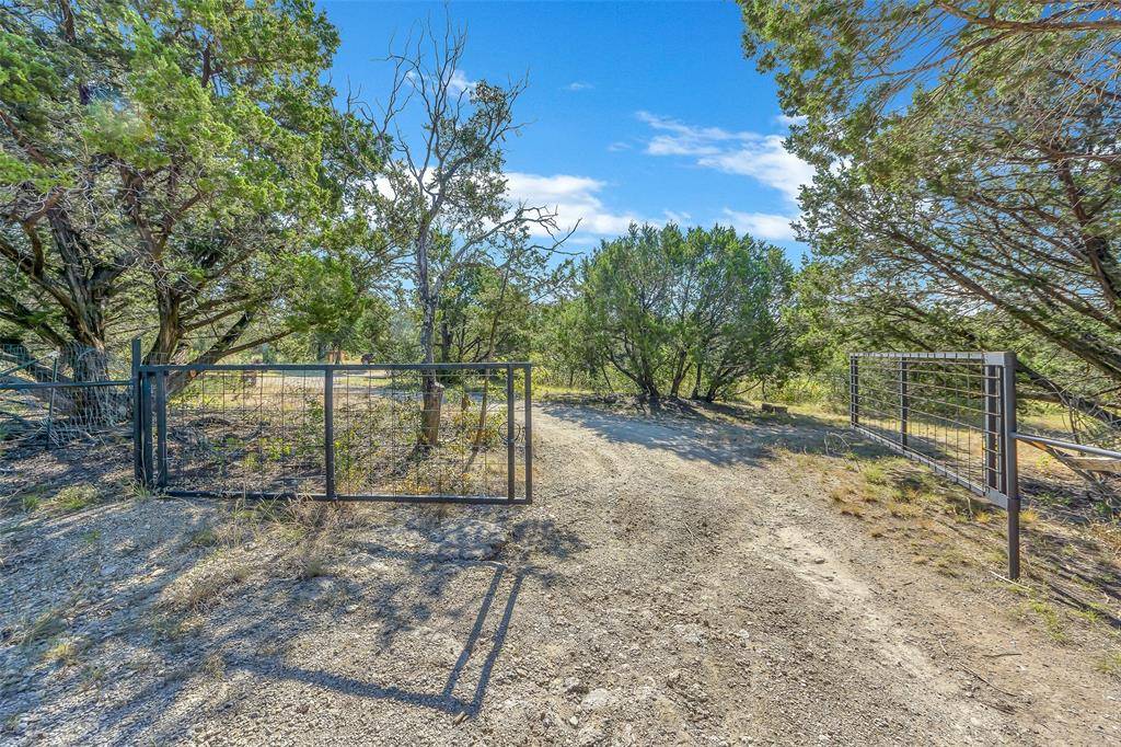 Weatherford, TX 76085,4674 Azle Highway