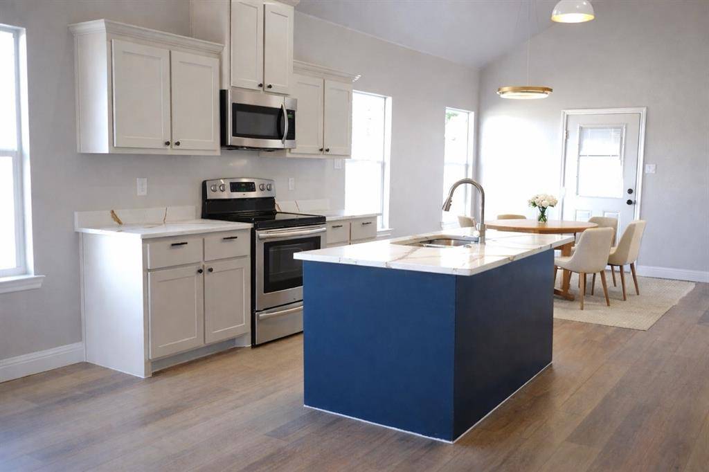 Greenville, TX 75401,2101 College Street