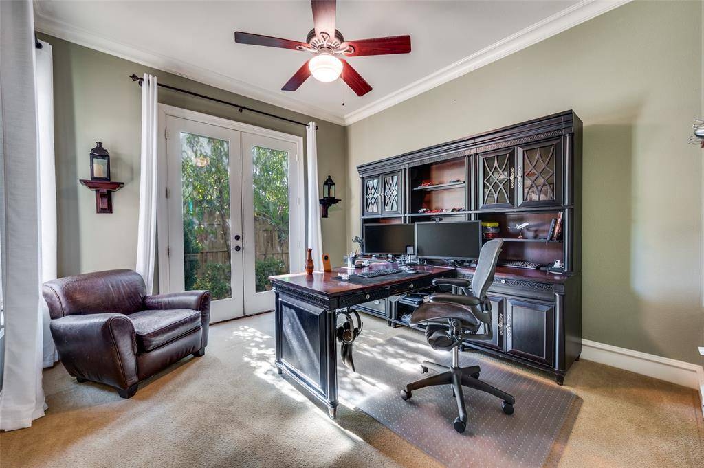 Dallas, TX 75209,8605 Labron Avenue