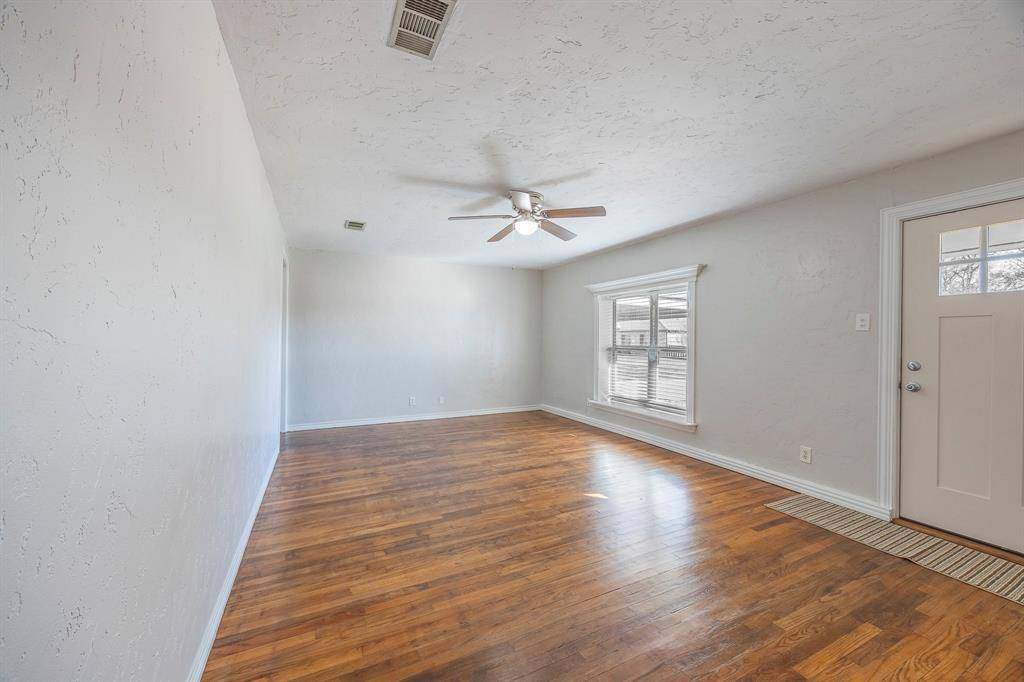 Alvarado, TX 76009,110 S 5th Street