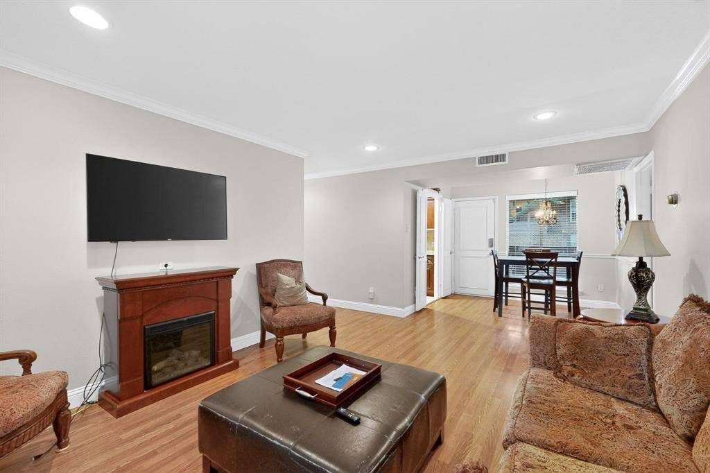 Dallas, TX 75230,10534 Stone Canyon Road #111