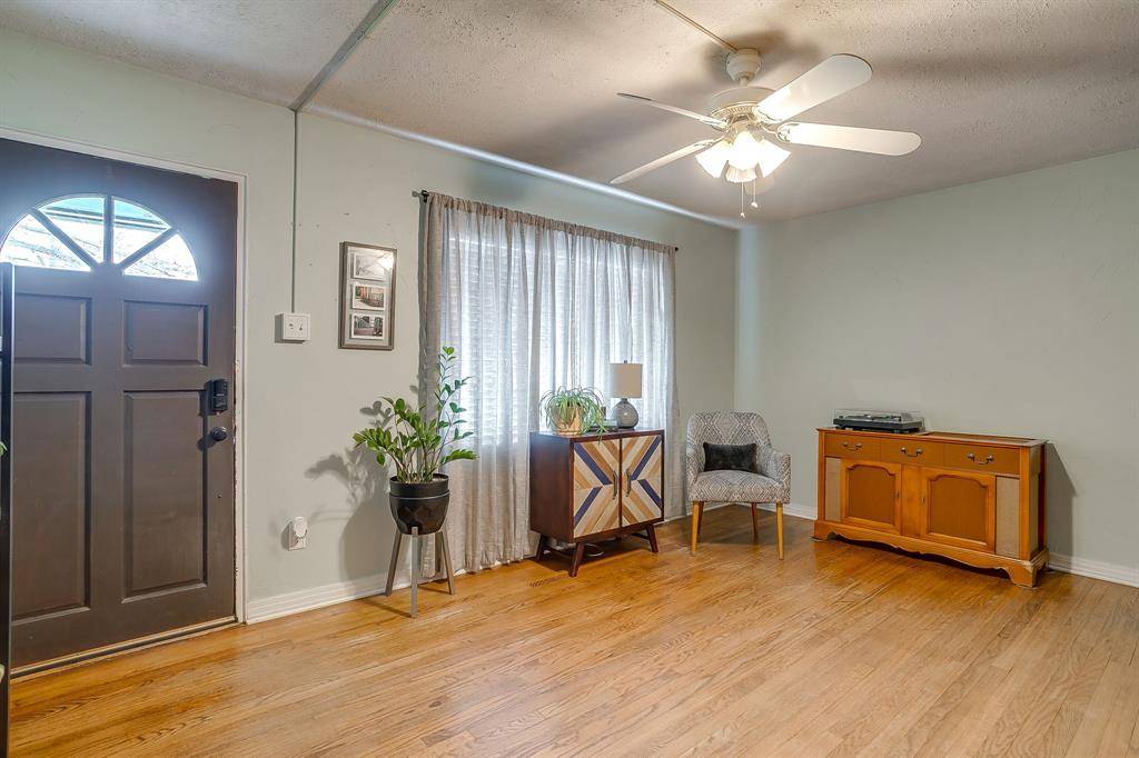 River Oaks, TX 76114,605 Schieme Street