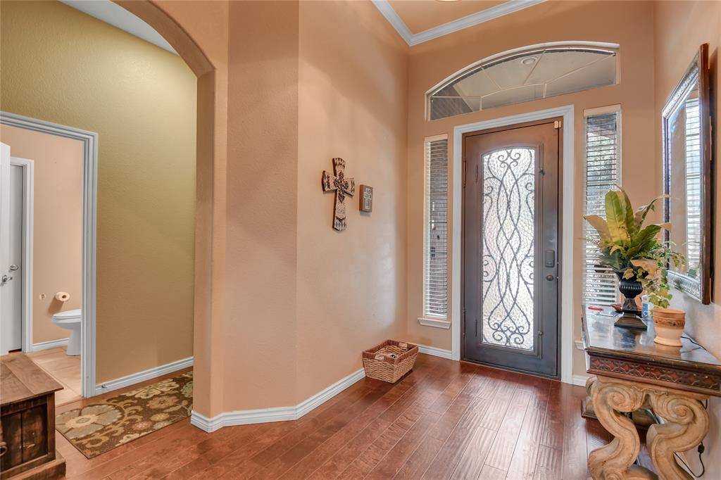 Dallas, TX 75249,5503 Mccain Court