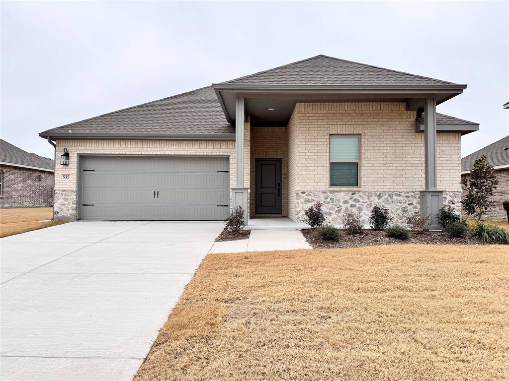 Van Alstyne, TX 75495,535 Meadowlark Drive