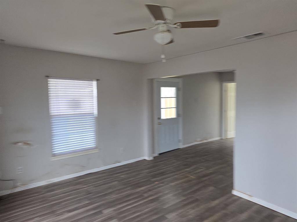 Crandall, TX 75114,302 E Gertrude Street