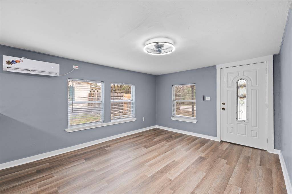 Whitney, TX 76692,107 Avenue B Avenue