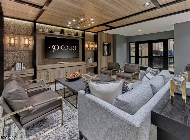 Morristown Town, NJ 07960,30 Court St  E  417 #58