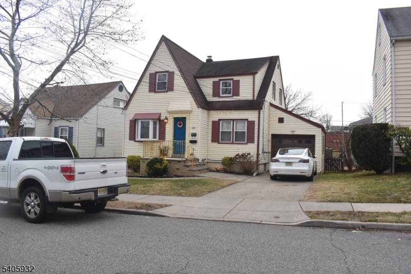 Clifton City, NJ 07011,149 E 9Th St