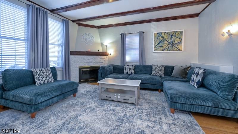 Clifton City, NJ 07012,23 Sussex Rd