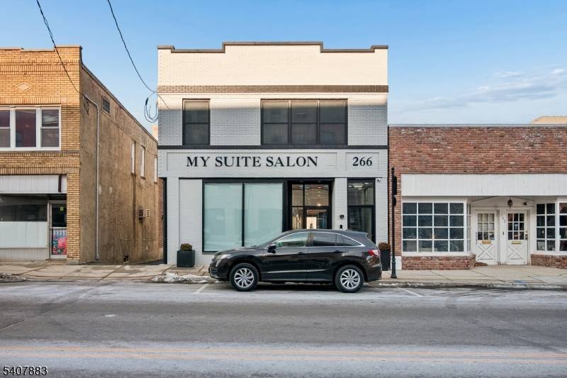 Springfield Twp., NJ 07081,266 Morris Avenue #2