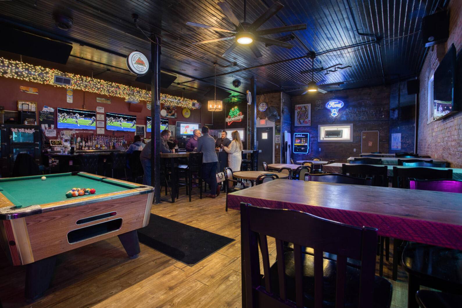 Jackson, MI 49201,121 E Cortland ST