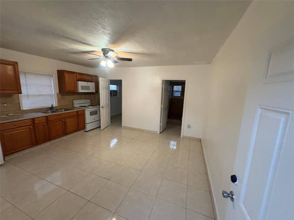 Lake Worth Beach, FL 33460,701 N J Street #C