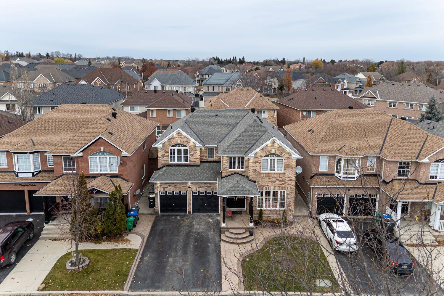 Brampton, ON L6P 1A6,30 Bowsfield DR