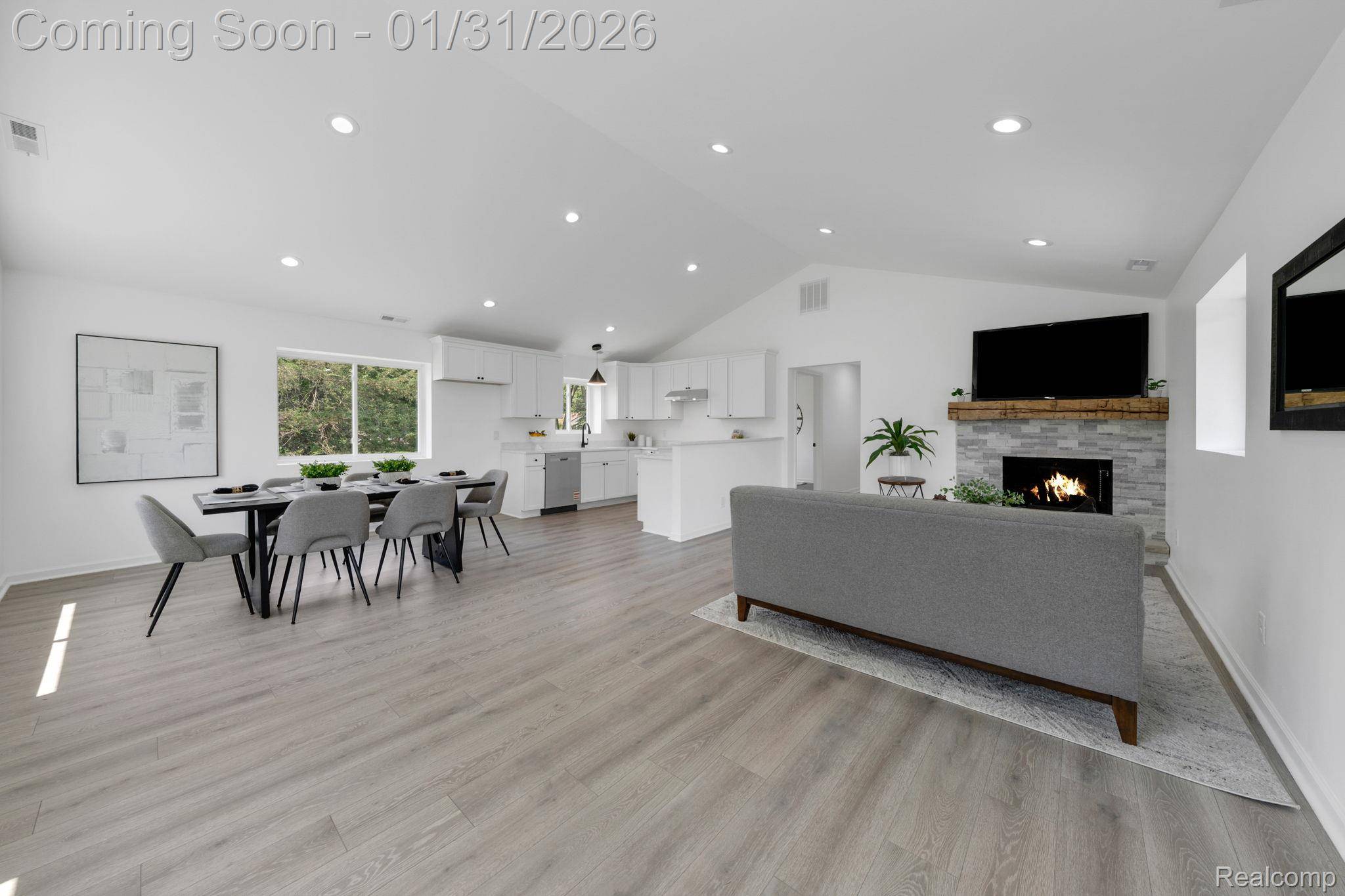 Rochester Hills, MI 48309,2694 Vendome AVE