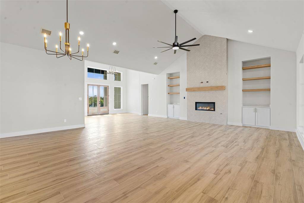 Burleson, TX 76028,305 Mint Ridge Drive