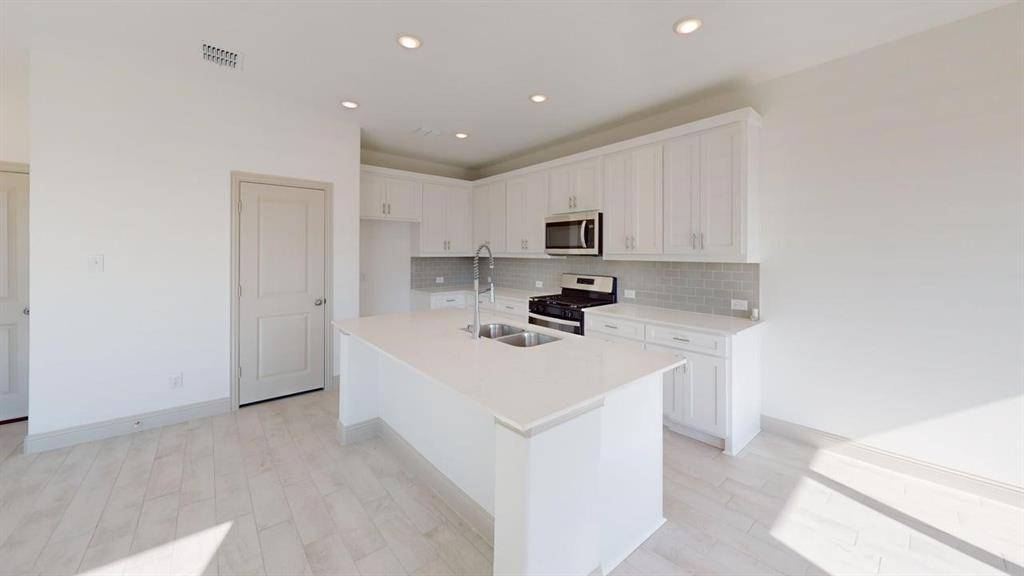 Anna, TX 75409,904 Santa Lucia Drive