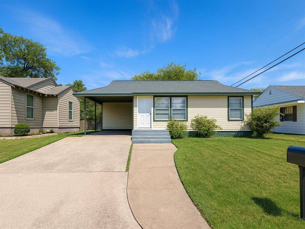 White Settlement, TX 76108,9104 Farmer Road