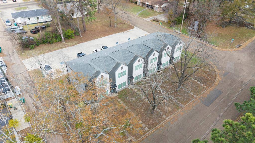 Texarkana, TX 75503,806 W 32nd Street