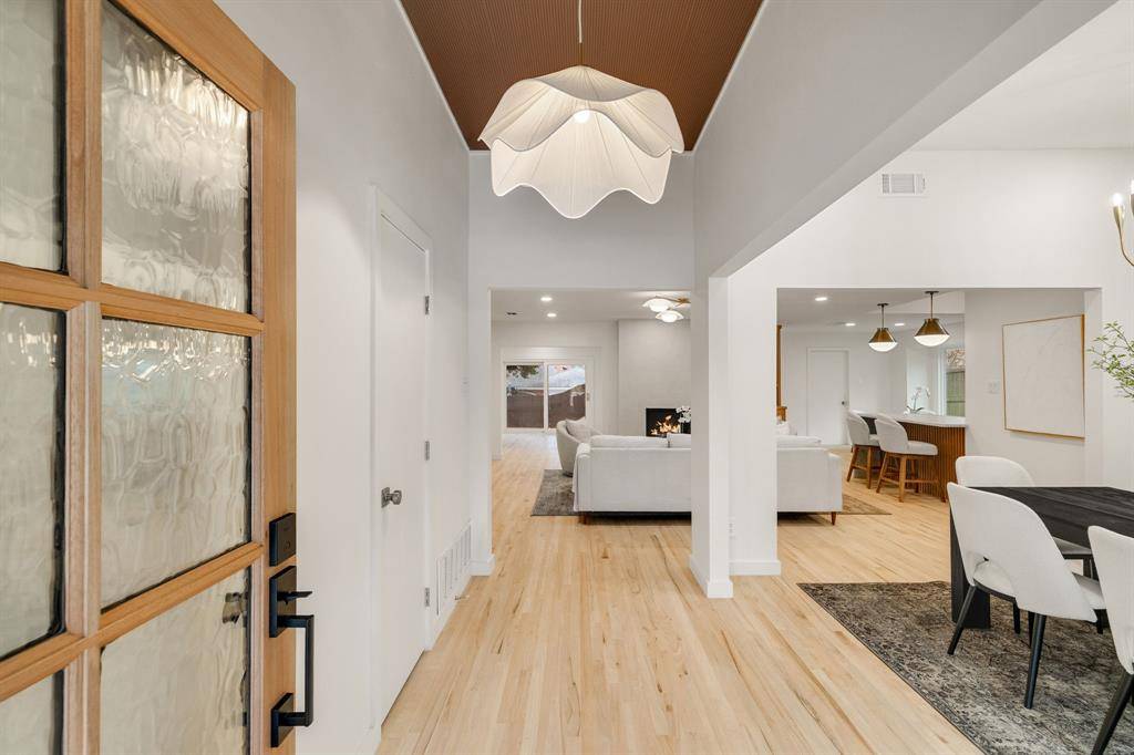 Dallas, TX 75218,10944 Yorkspring Drive