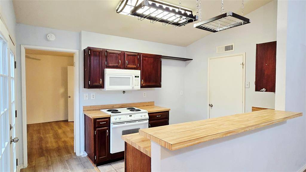 The Colony, TX 75056,4427 Chapman Street