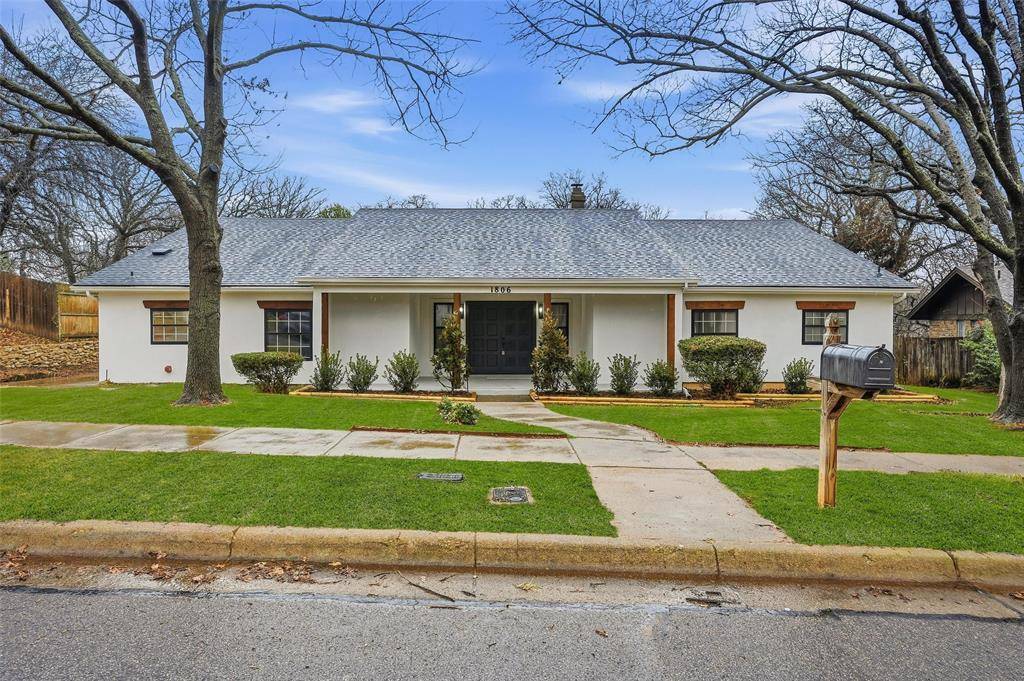 Arlington, TX 76012,1806 Burr Oak Street