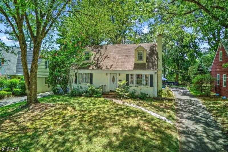 North Plainfield Boro, NJ 07063,341 W End Ave