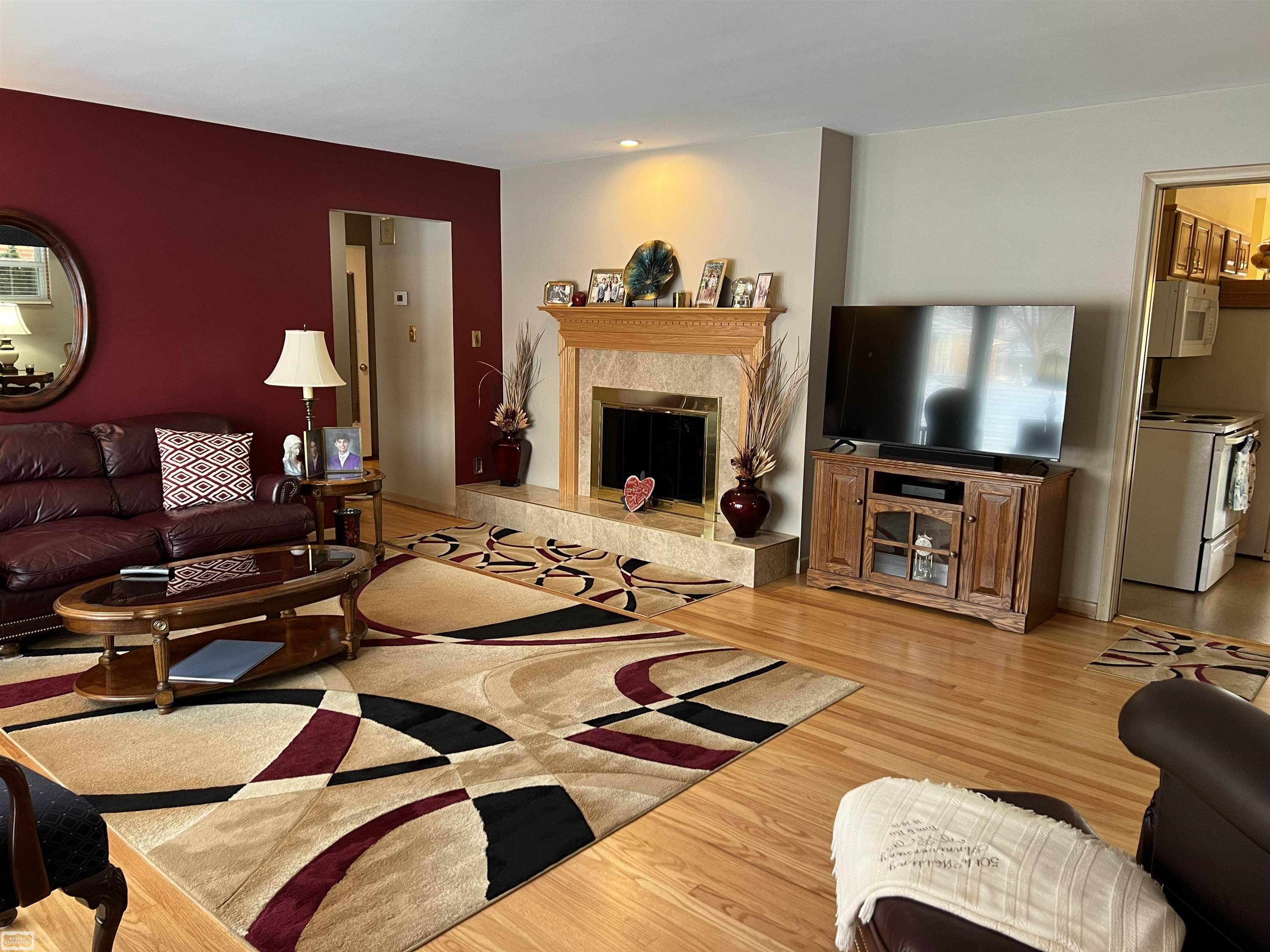 Saint Clair Shores, MI 48080,22832 Gary LN