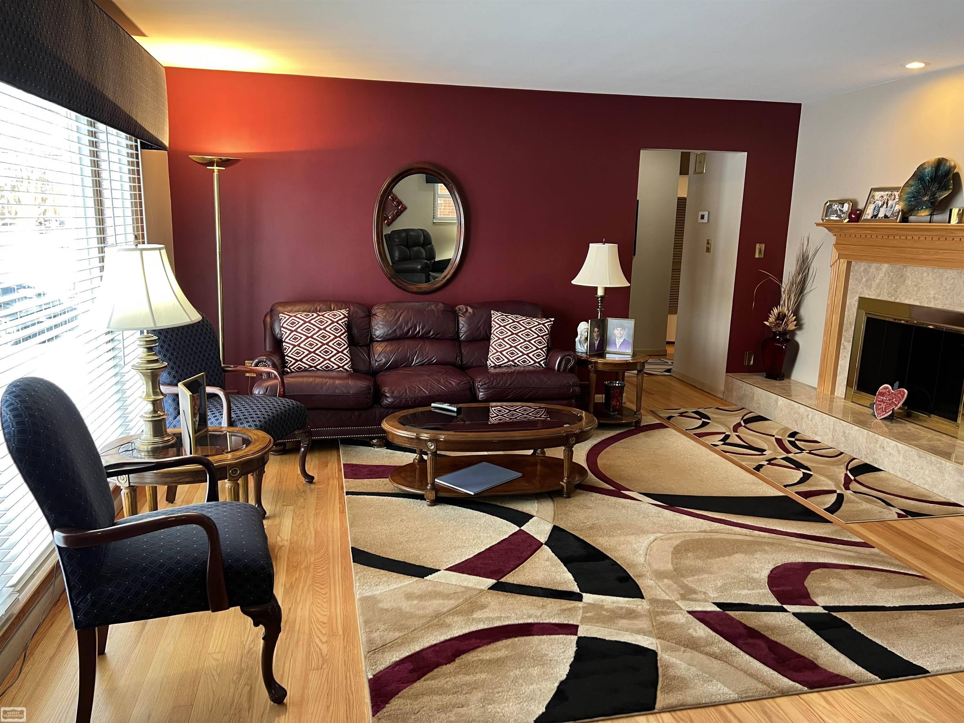 Saint Clair Shores, MI 48080,22832 Gary LN