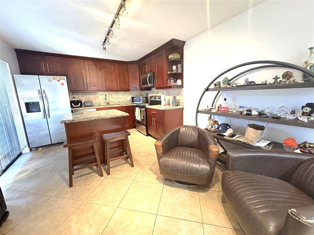 Palm Springs, FL 33461,294 Arabian Rd #294