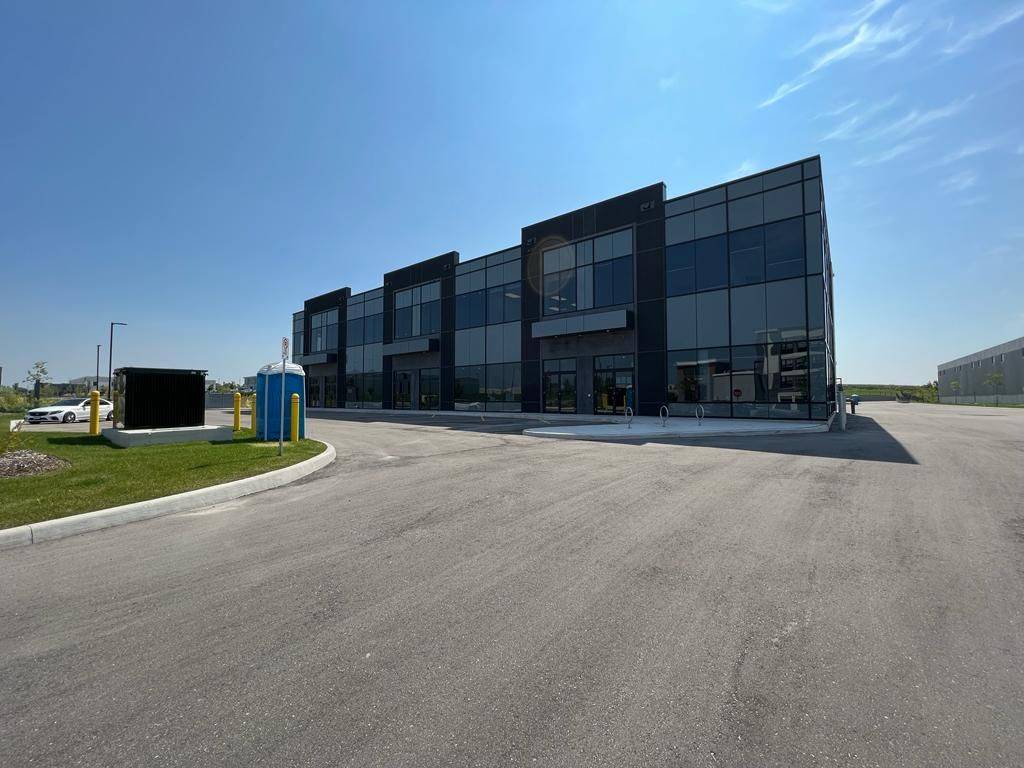 Aurora, ON L4G 3Z8,45 Eric T Smith WAY #5