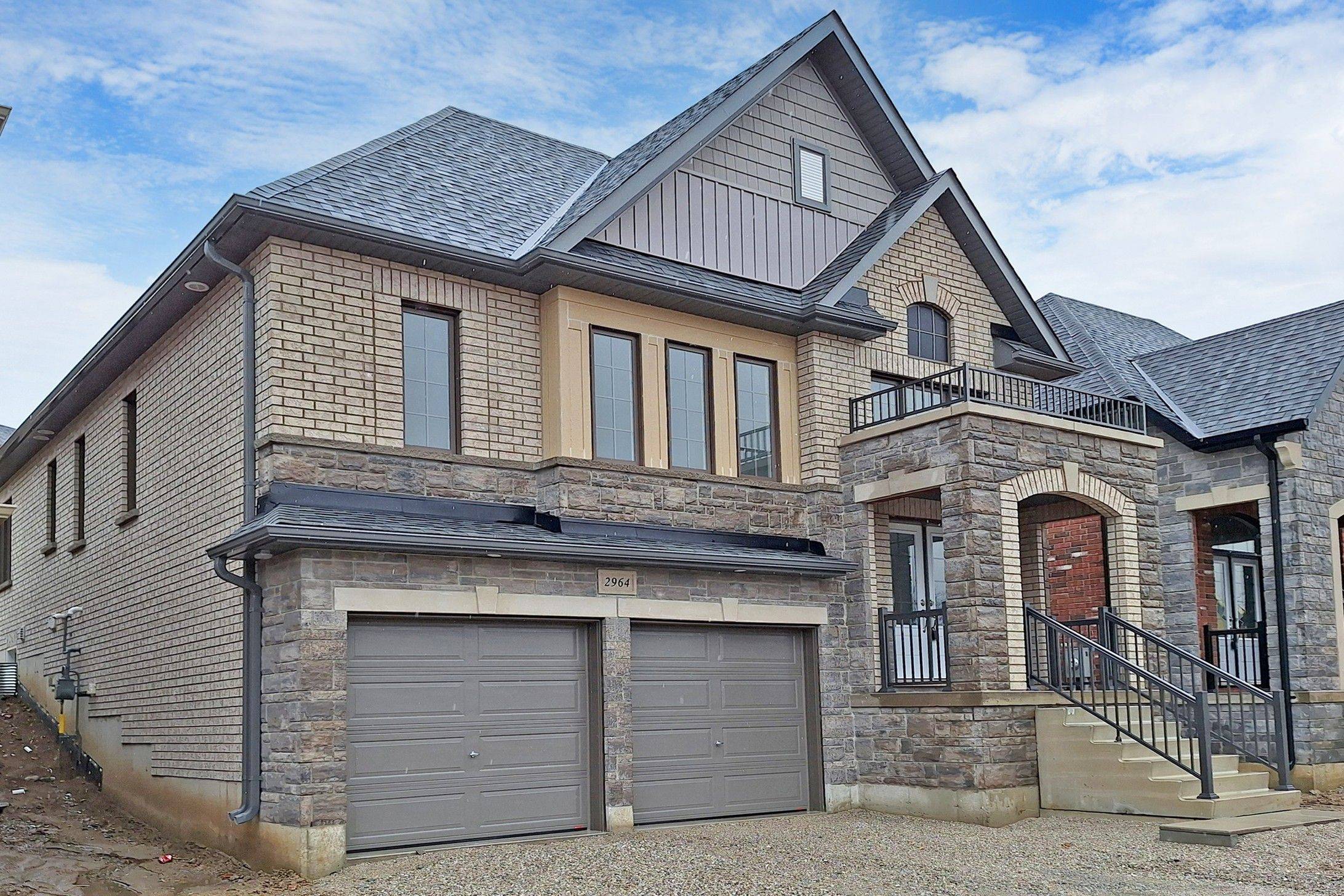 Orillia, ON L3V 8M8,2964 Monarch DR