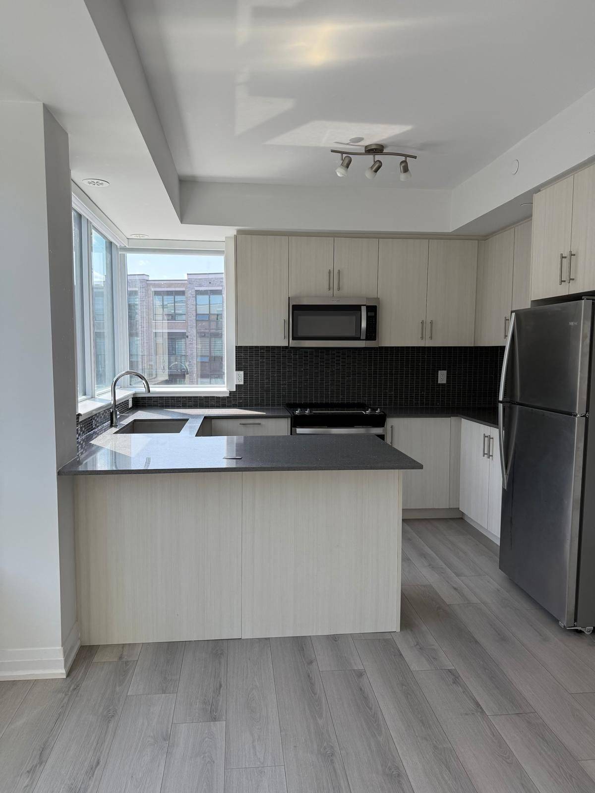 Brampton, ON L6P 0Y6,85 Attmar DR #330