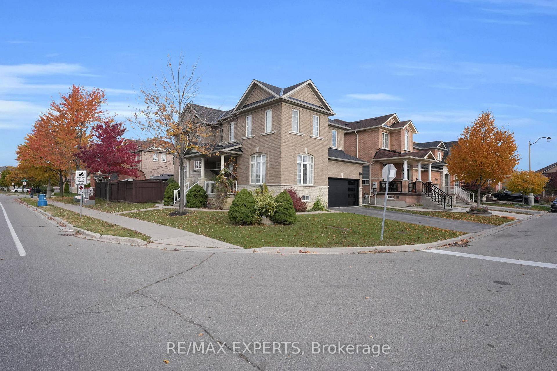 Brampton, ON L6R 3M3,261 Mountainash RD