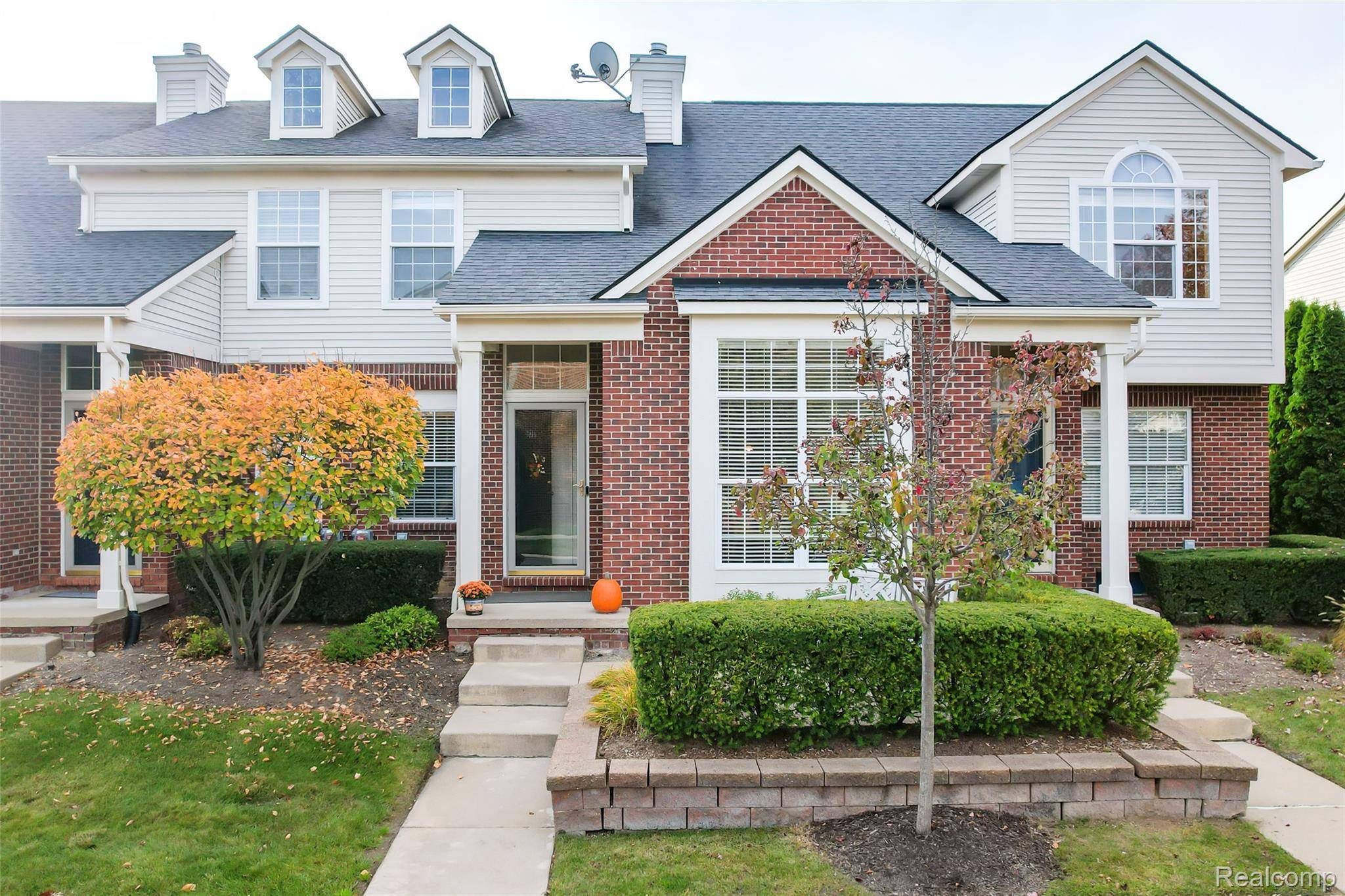 Commerce Twp, MI 48390,31204 Alexa DR