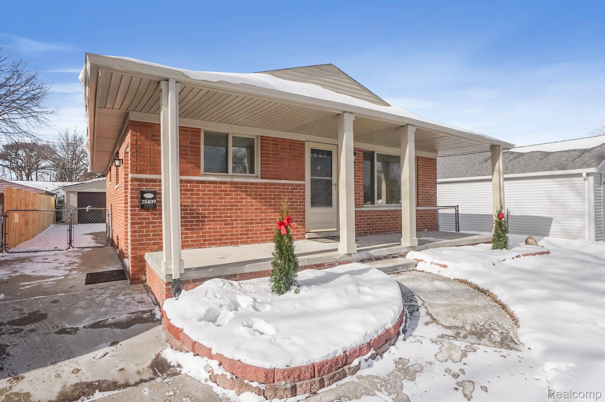 St. Clair Shores, MI 48081,28409 Rockwood ST