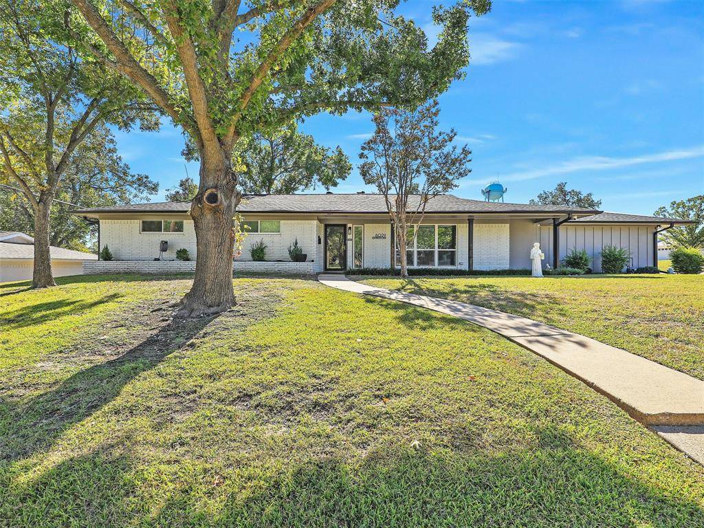 Benbrook, TX 76116,8029 Northbrook Drive