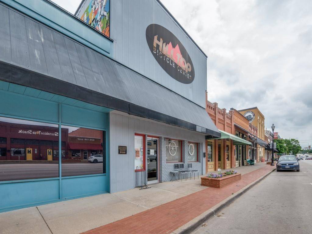 Mansfield, TX 76051,130 N Main Street