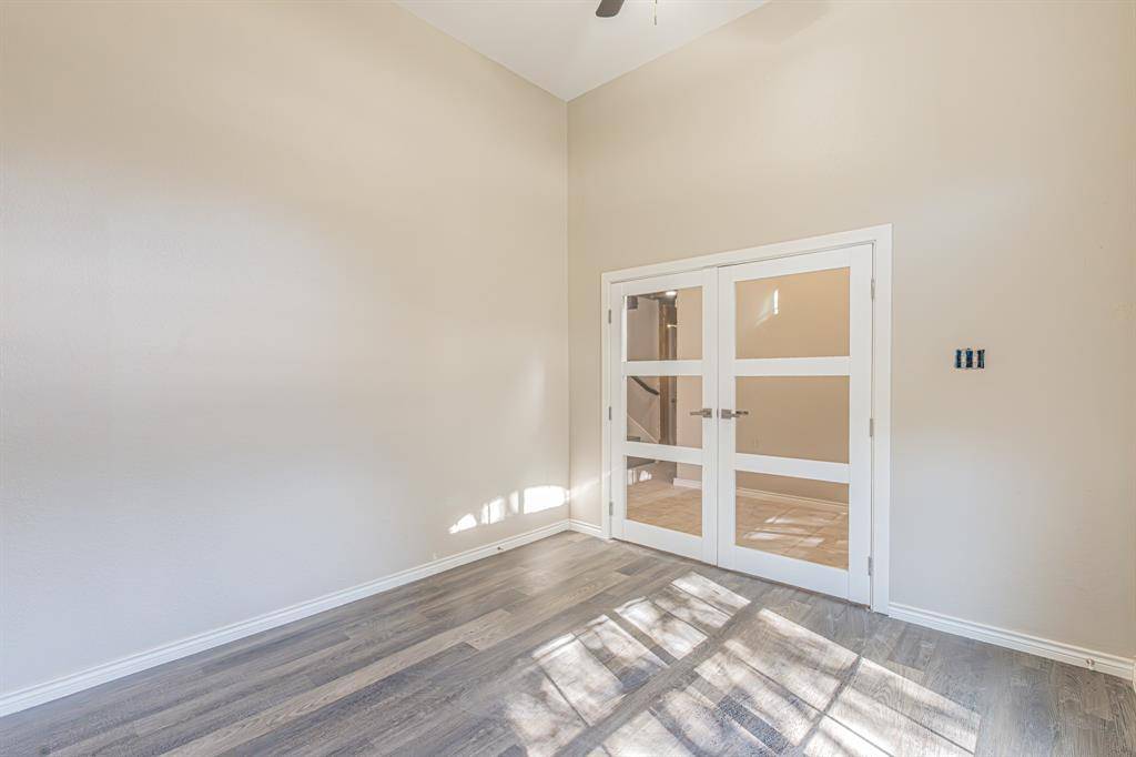 Lantana, TX 76226,1411 Golf Club Drive