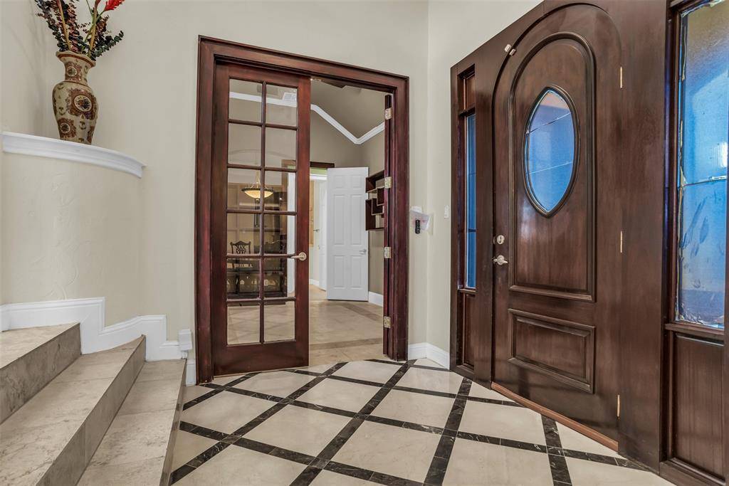 Irving, TX 75062,506 S Durango Circle