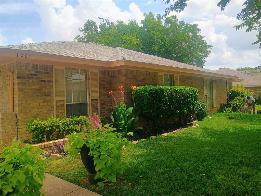 Desoto, TX 75115,1001 Hunters creek