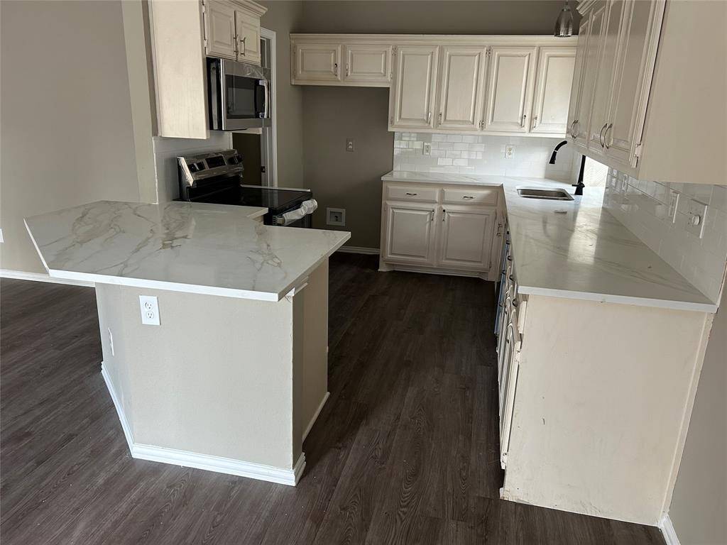 Dallas, TX 75214,6550 Trammel Drive