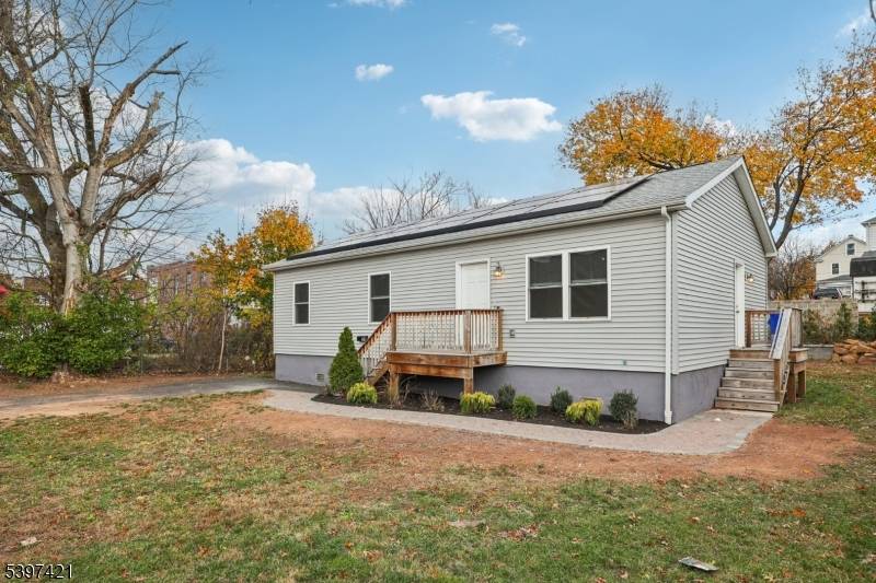 Manville Boro, NJ 08835,19 Beekman St