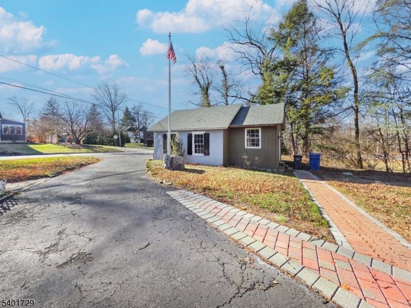 Middlesex Boro, NJ 08846,205 Ashland Rd