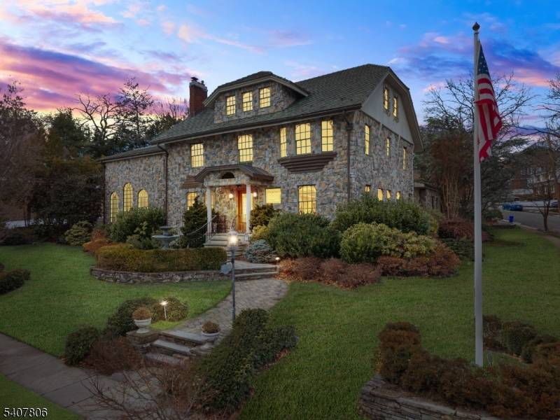 Nutley Twp., NJ 07110,225 Hillside Ave