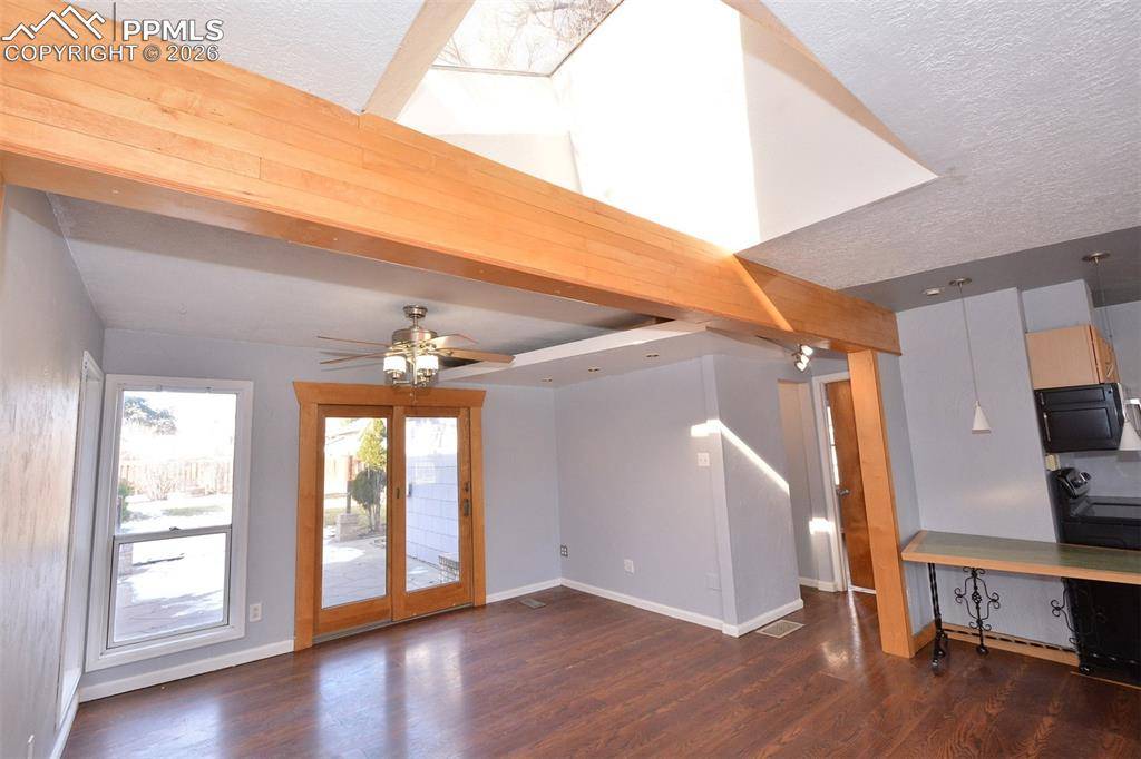 Colorado Springs, CO 80907,1512 N Franklin ST